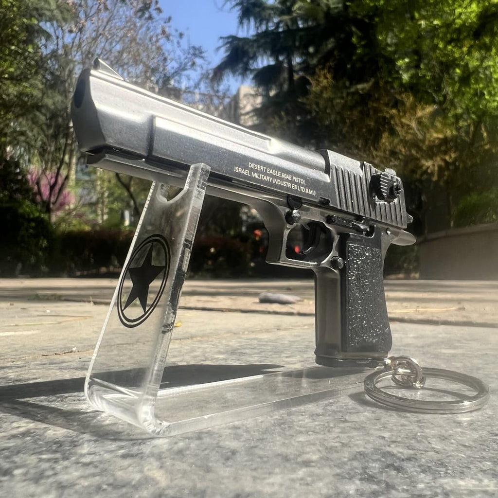 Mini Gun Keychain is a Must-Have for Your Hiking Gear