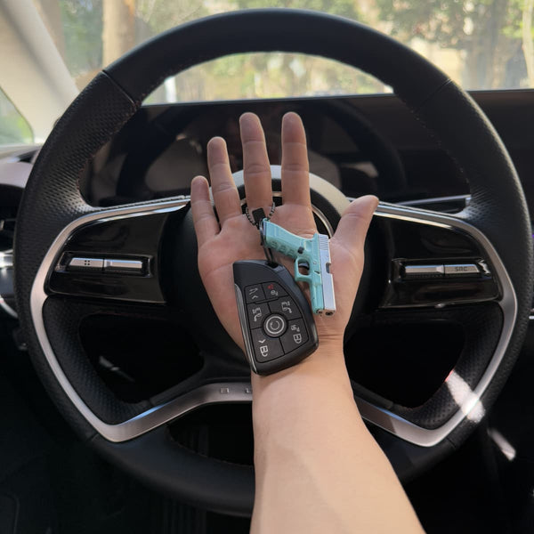 1:3 Glock Keychain|Movable Parts, Alloy Build