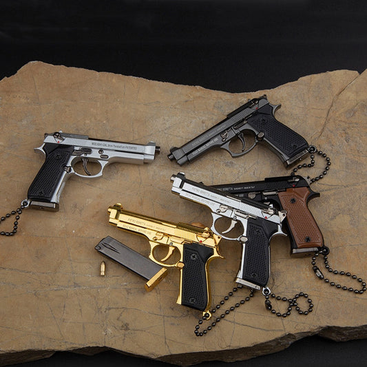 The Ultimate Gun Keychain – Beretta 92F Model for Collectors and Enthusiasts