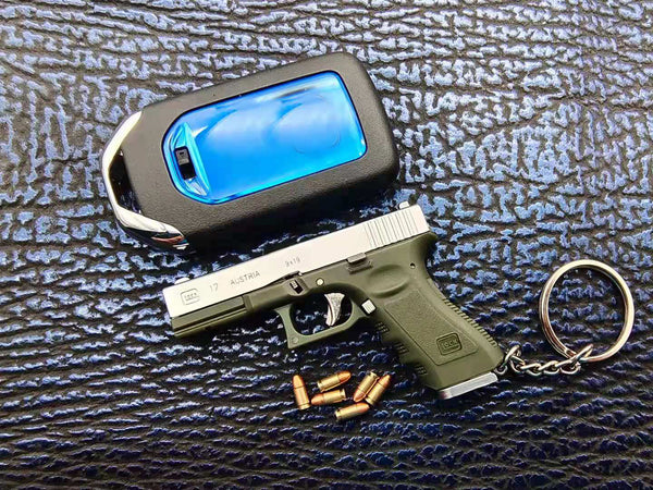 1:3 Tactical Keychain｜G17-Style Mini Model-Army green