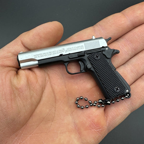 Black 1911 Gun-Shaped Keychain – Handcrafted Realism-Silver